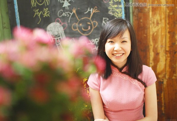 如何在咖啡館里為女友拍一組文藝寫真